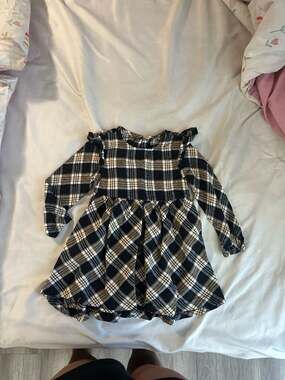 Laughing Llama Toddler Girls Black and Brown Plaid Long Sleeve Ruffle Dress 24M